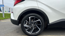 Toyota C-HR 2.0 Hybrid Dynamic 5dr CVT Hybrid Hatchback